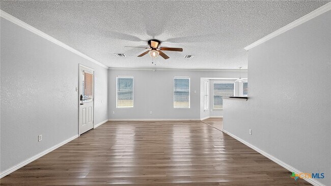 Building Photo - 3202 Tom Lockett Dr
