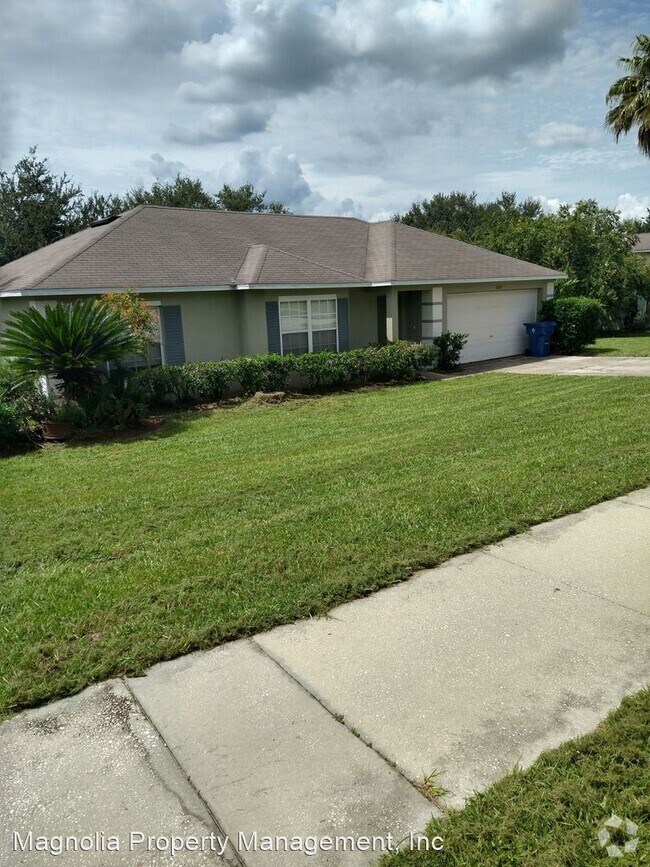 Crane's Landing East Apartments under 3,000 Groveland, FL 2