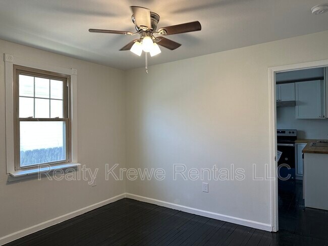 Building Photo - 4103 Gibson St