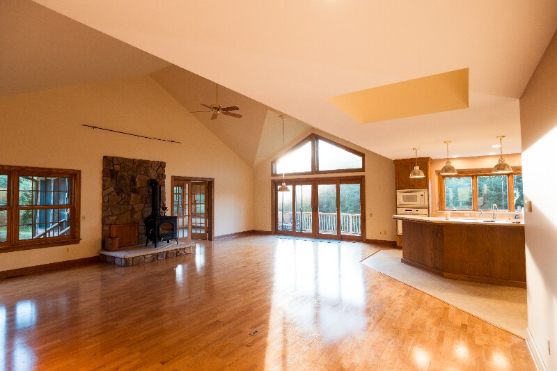Primary Photo - 6861 Gannett Hill Rd