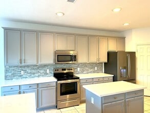 Building Photo - 46 S April Mist Cir