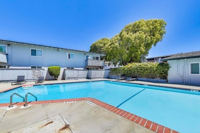 Foto del edificio - 35750 Bettencourt St