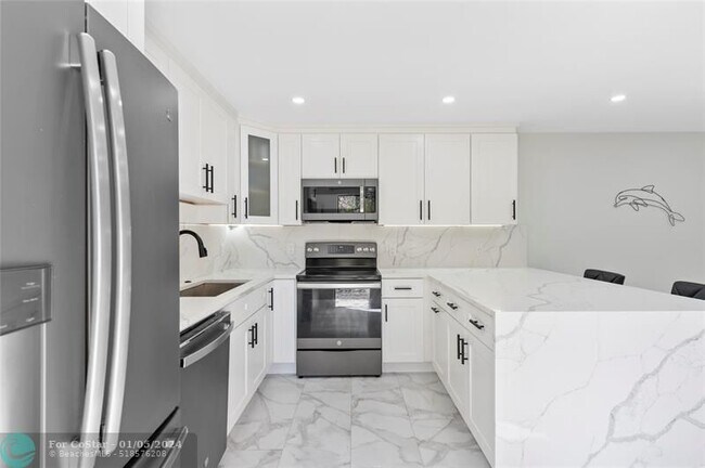 Foto del edificio - 3428 San Bernadino Dr