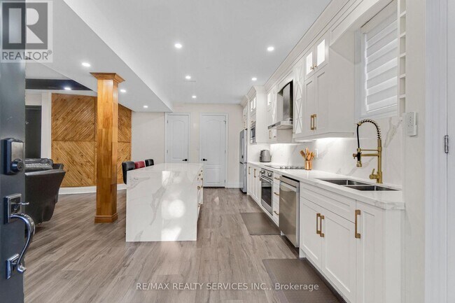 Photo du bâtiment - 66 Hanbury Cres