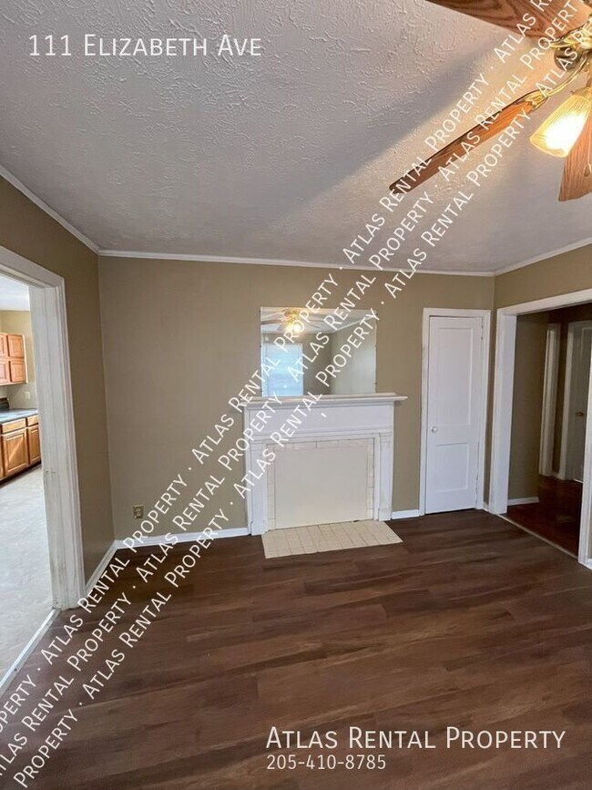 Foto del edificio - 111 Elizabeth Ave