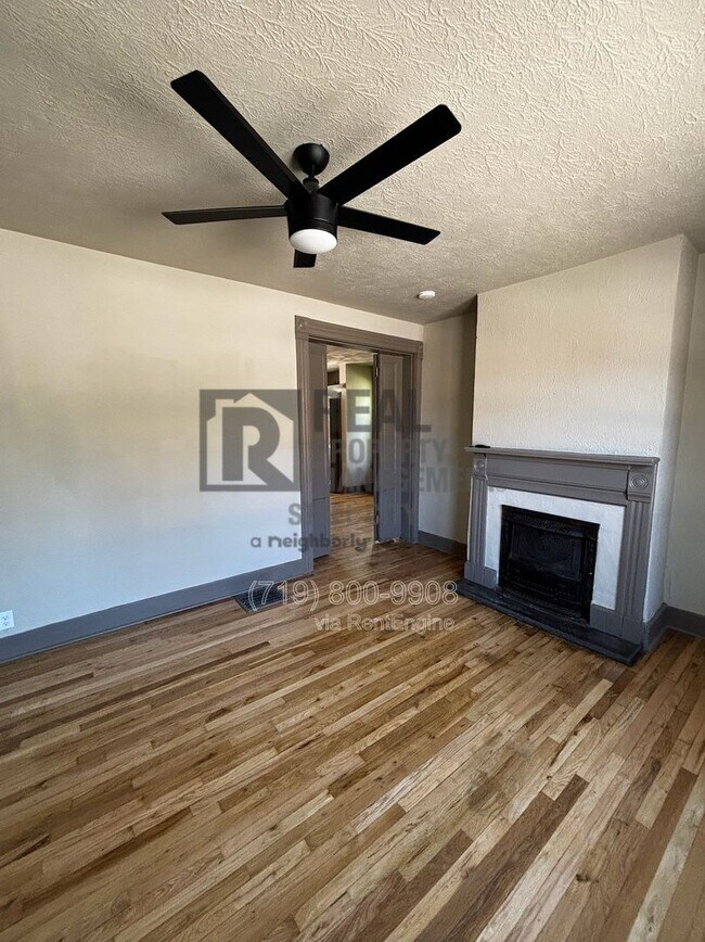 Foto del edificio - 410 W 13th St