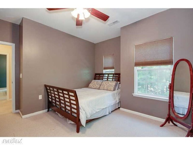 Building Photo - 1005 Gamston Ln