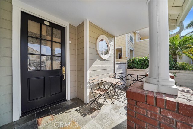 Building Photo - 6355 Royal Grove Dr