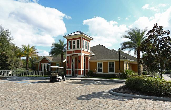 Foto del edificio - Fort King Colony