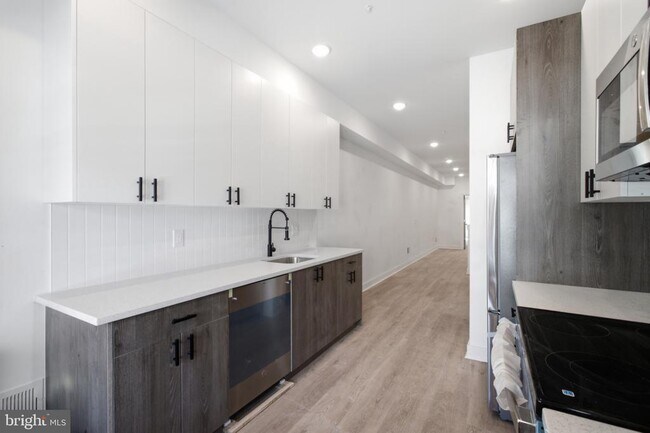 Foto del edificio - 669 N 39th St