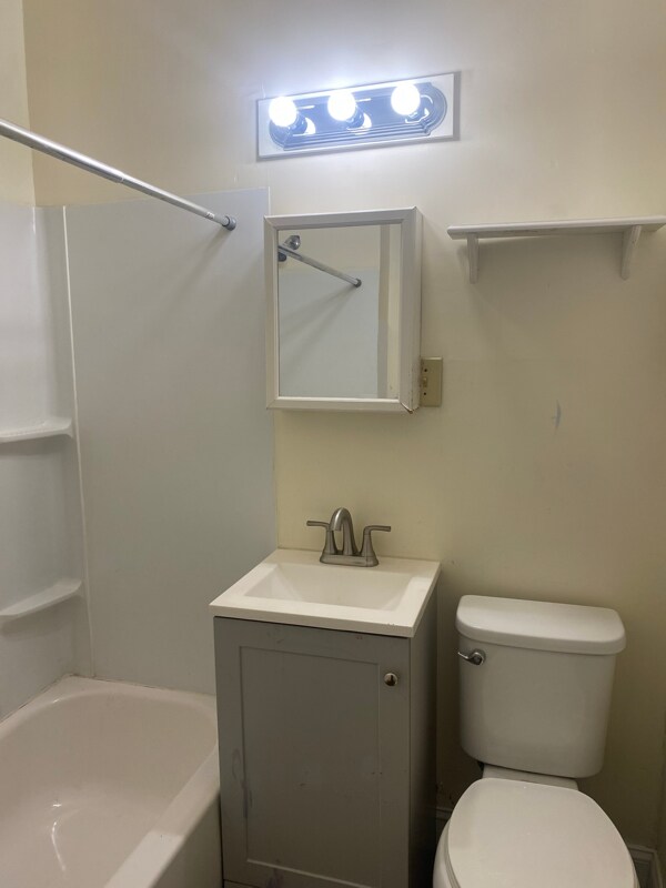 Foto del edificio - 221 W Gilbert St