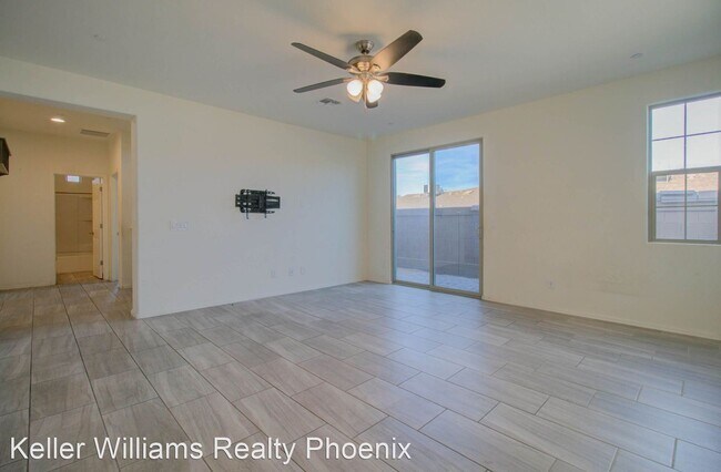 Foto del edificio - 4 br, 3 bath House - 232 North 56th Place