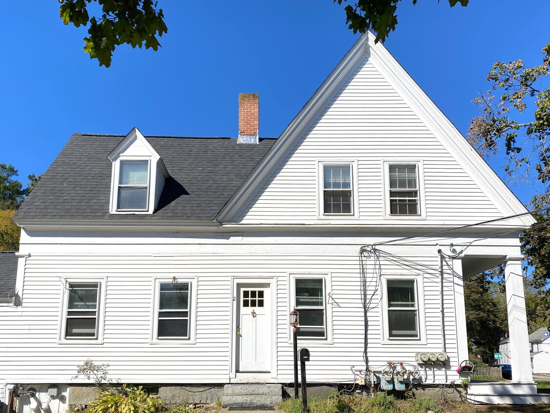 Primary Photo - 25 Main St
