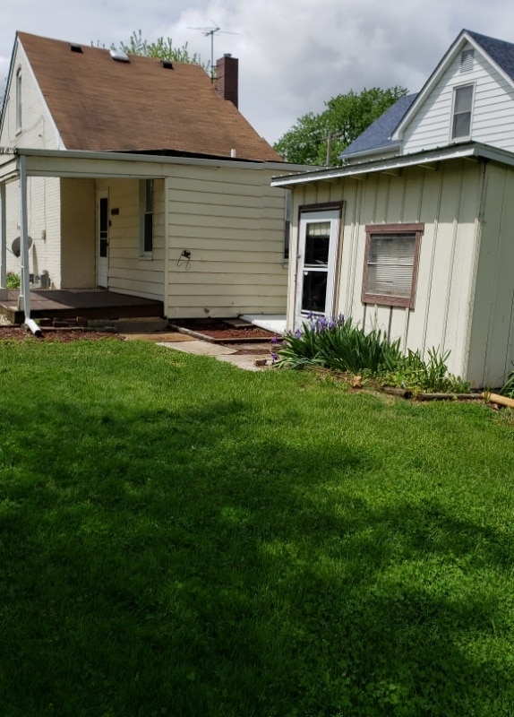 Building Photo - 1825 Bunsen Ave