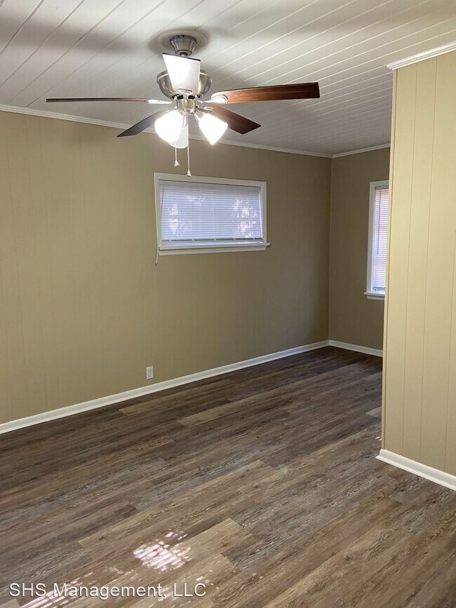 Building Photo - 4 br, 3 bath House - 236 South Lipona