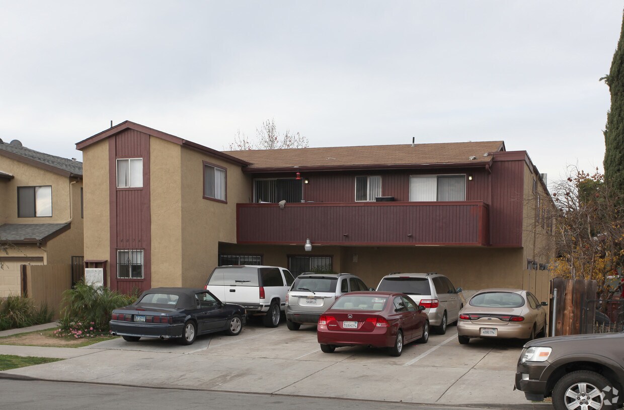 Foto principal - 4076 42nd St