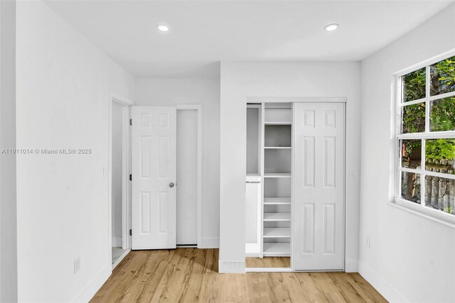 Foto del edificio - 1623 NW 16th Terrace