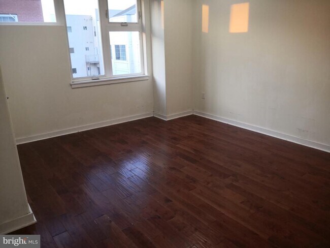 Foto del edificio - 1102 Lemon St