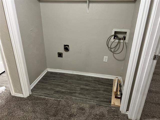 Foto del edificio - 9601 Forest Ln