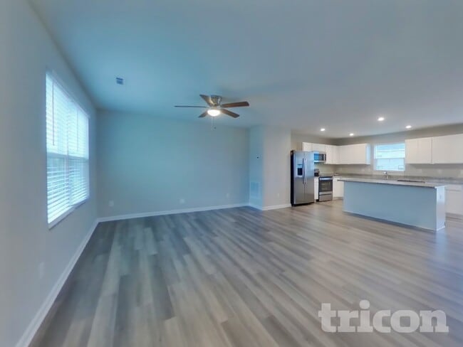 Foto del edificio - 1082 Suffolk Ln