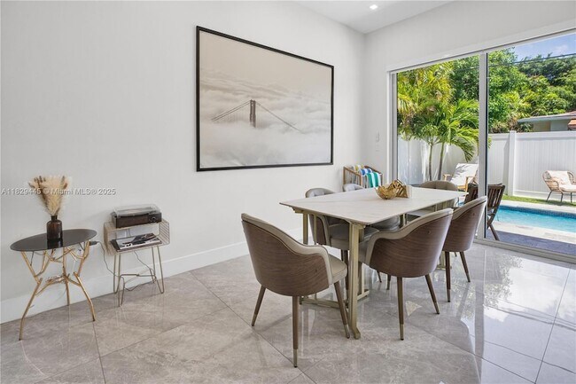 Foto del edificio - 3333 SW 29th Terrace