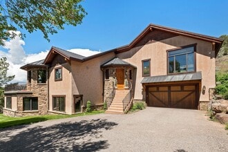 Building Photo - 121 Ridge Rd