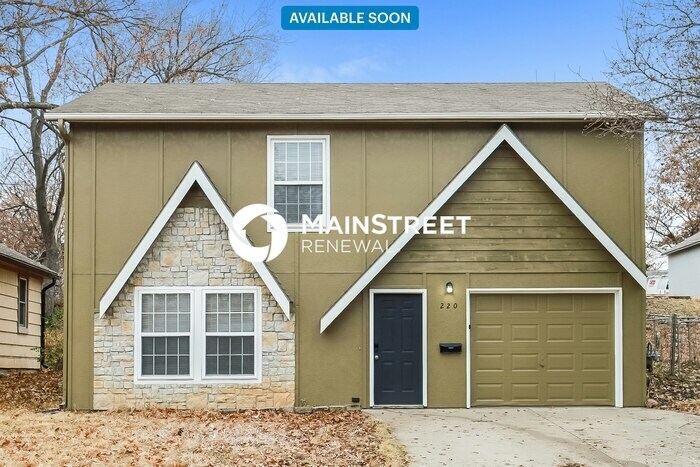 Primary Photo - 4 Bedroom Pet-Friendly Home in Bonner Spri...