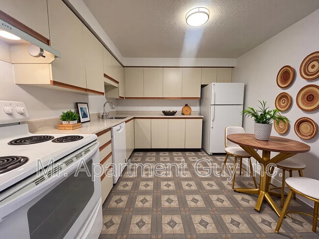 Photo du bâtiment - 55 Green Valley Dr