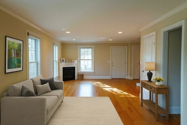 Foto del edificio - 171 N Main St