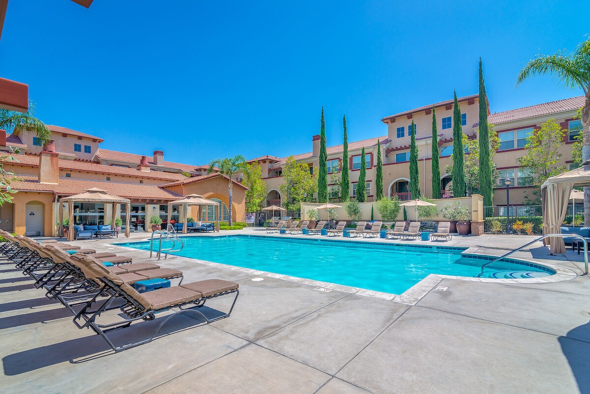 Sonoma at Porter Ranch Apartments Porter Ranch, CA