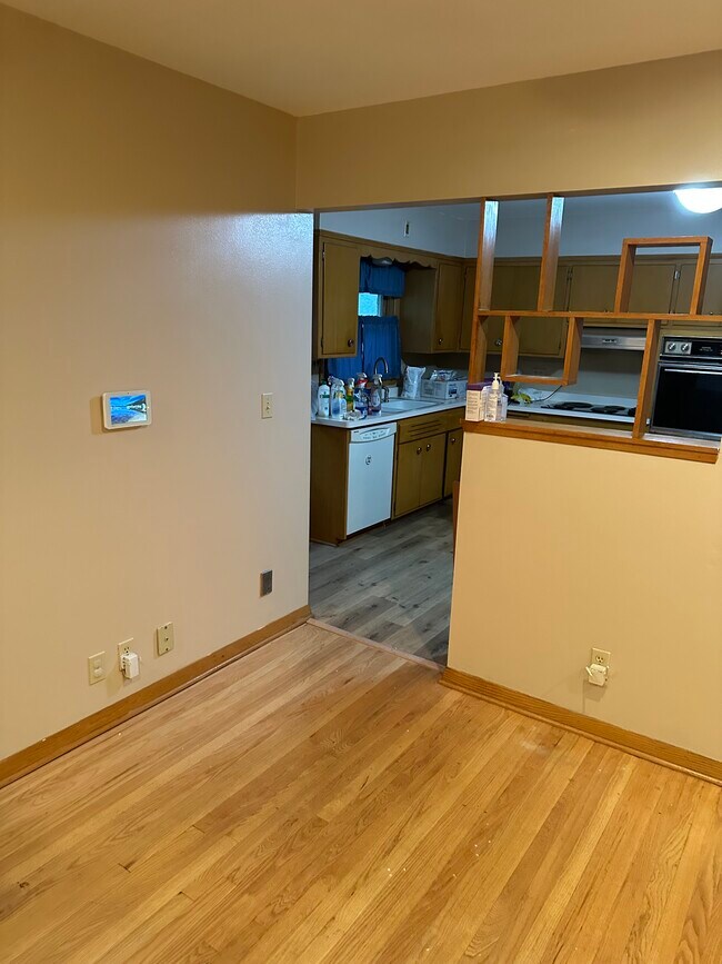 Foto del edificio - 6431 N 76th St