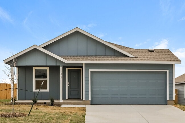 Building Photo - 10701 Revolver Dr