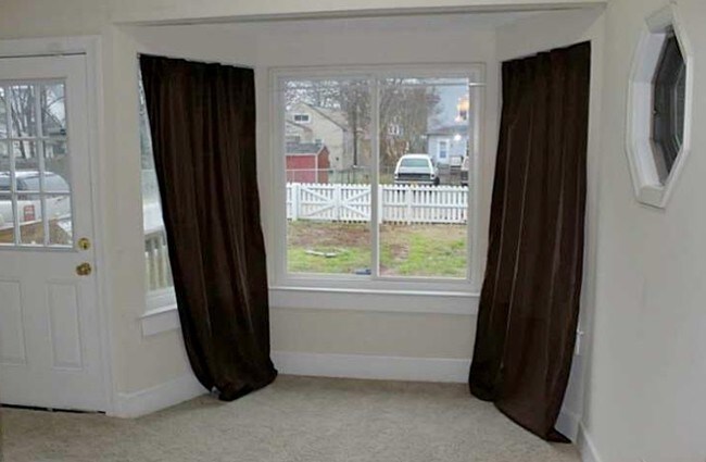 Building Photo - 1417 Decatur St