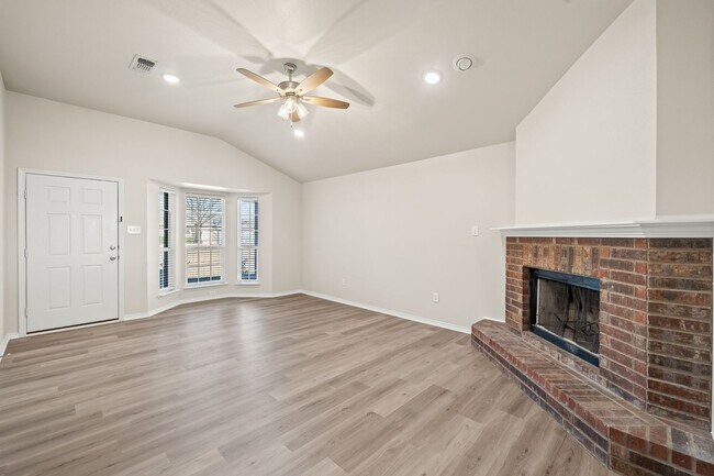Foto del edificio - Large 3/2/2 in Frenship ISD!