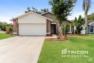 Building Photo - 2031 Helm Ln