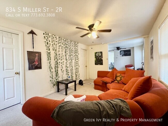 Foto del edificio - 834 S Miller St