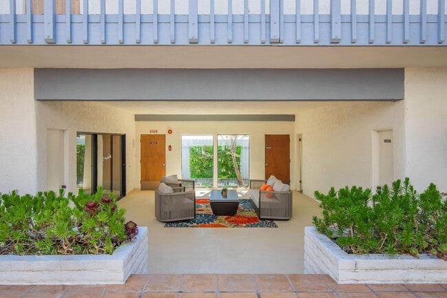 Building Photo - Riviera Vista Apartments