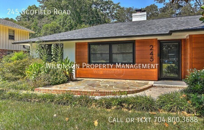 Foto del edificio - 245 Scofield Rd