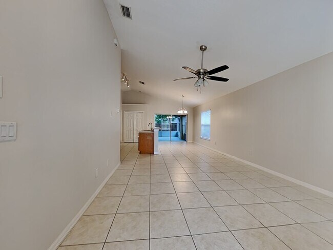 Building Photo - 5238 Mango Fruit St