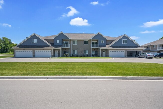 Building Photo - Mulliner Crossing