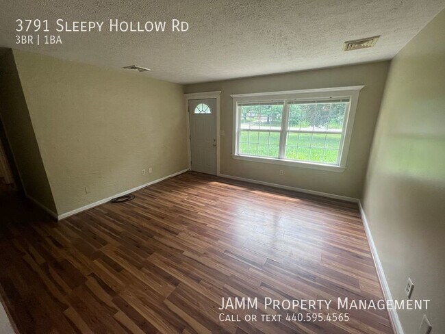 Foto del edificio - 3-Bedroom Ranch in Brunswick!