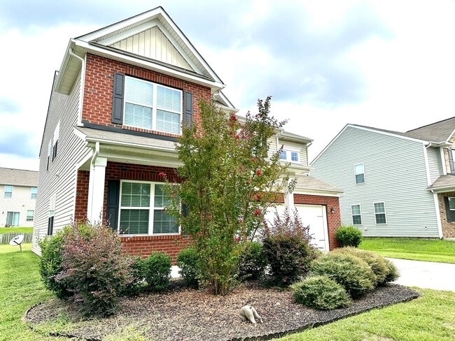 Photo - 8019 Kelburn Ln Townhome