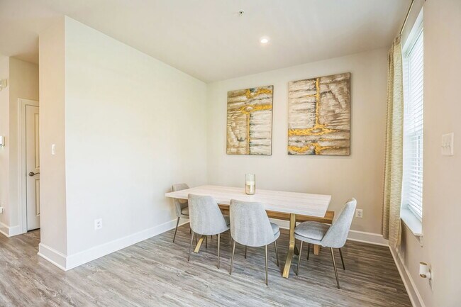 Photo - 11248 Flagstaff Pl Townhome