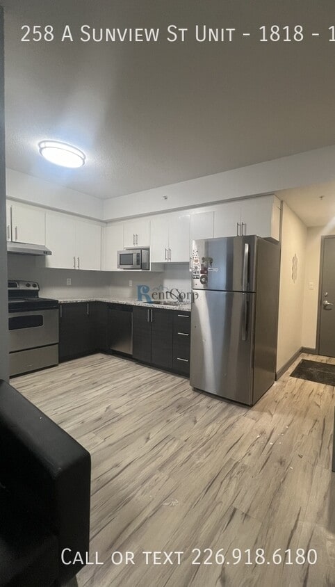 Photo principale - 258A Sunview St
