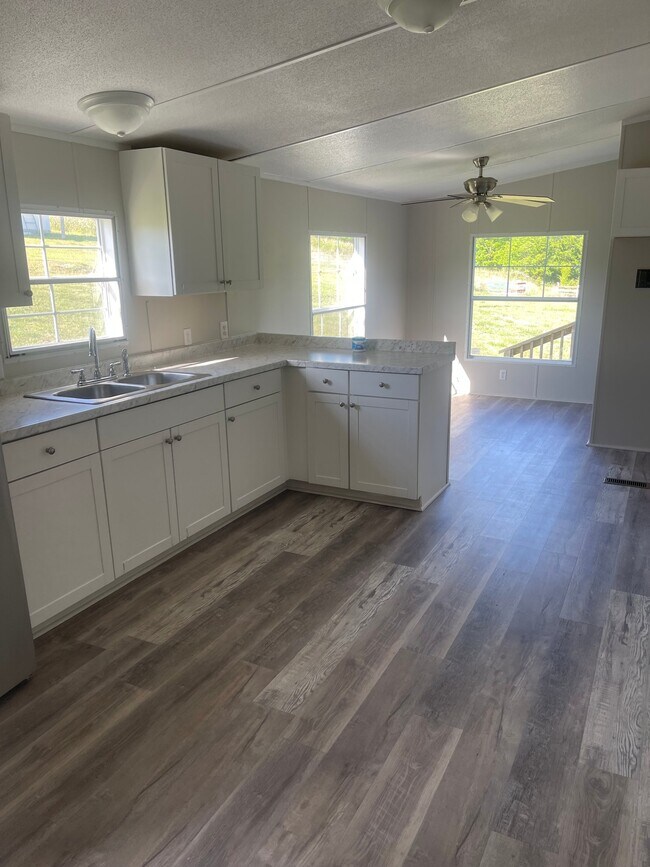 Foto del edificio - 6 Tap Ln