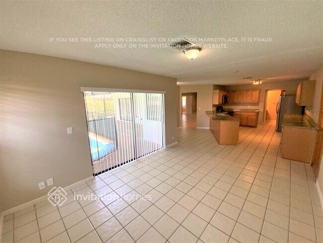 Foto del edificio - 22400 Martella Ave