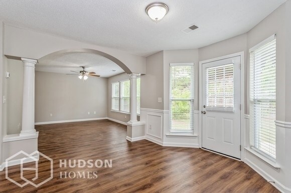 Foto del edificio - NOW AVAILABLE! - 144 Darbys Run Dr, Hiram,...