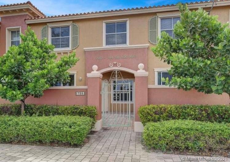 728 SW 106th Ave, Pembroke Pines, FL 33025 Townhome Rentals in