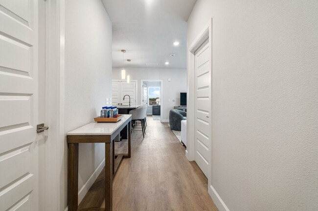 Interior Photo - 102 West Crossing Apartments