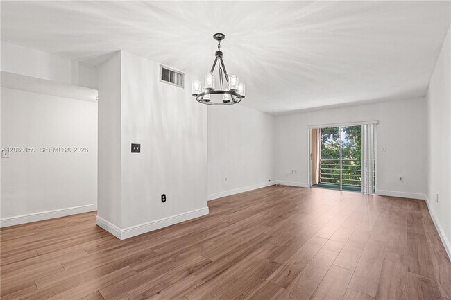 Foto del edificio - 15888 SW 95th Ave